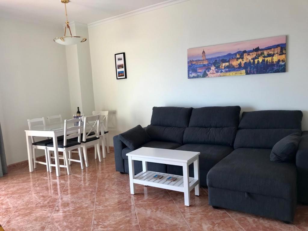 La Roca-Mediterraneo Views, 8Th Floor-New Kitchen- Pool- Parking-Air Conditioning, Ceiling Fans & Free Wifi Apartamento Torremolinos Exterior foto